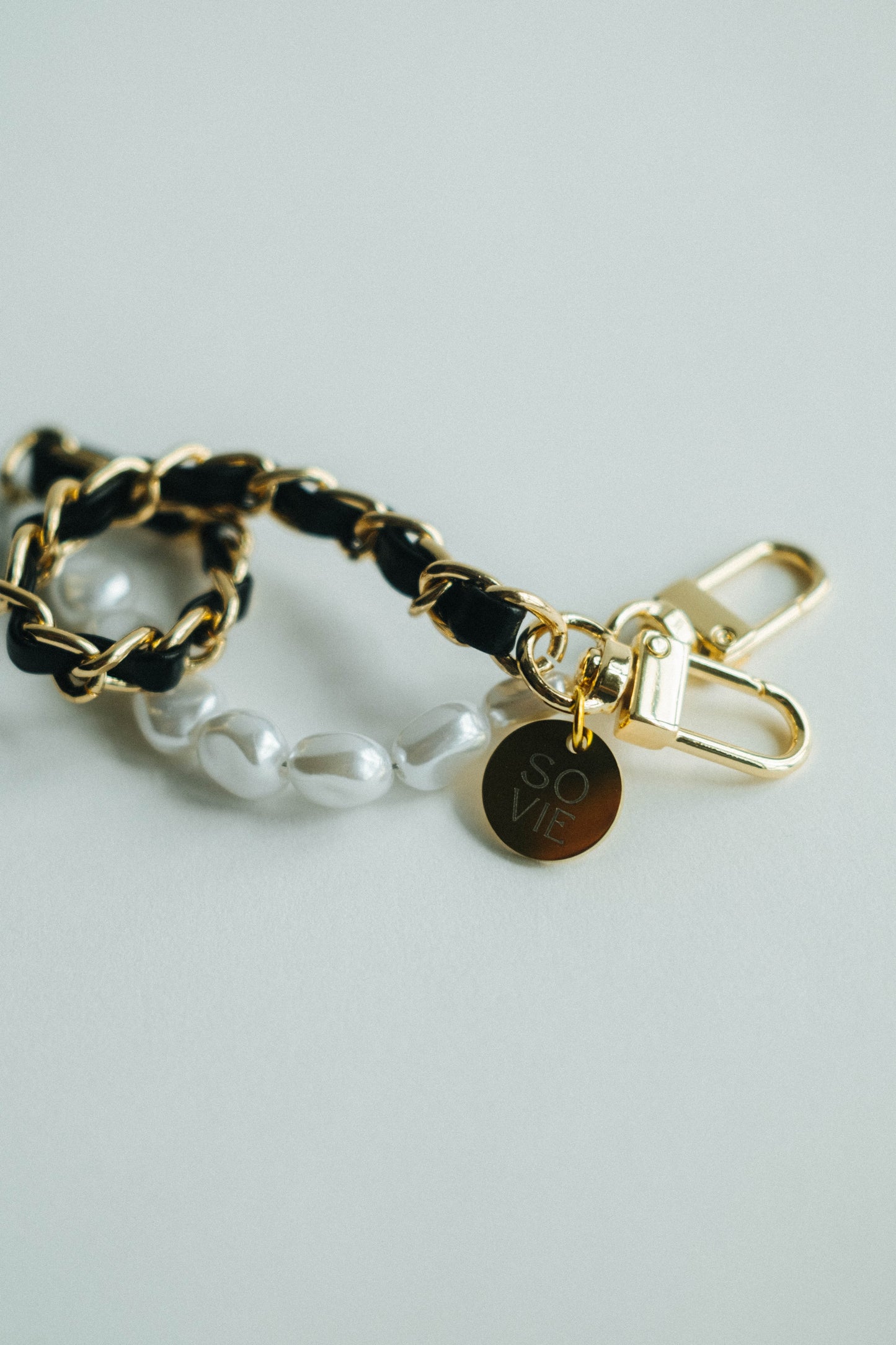 Pearl & Chain Wristlet