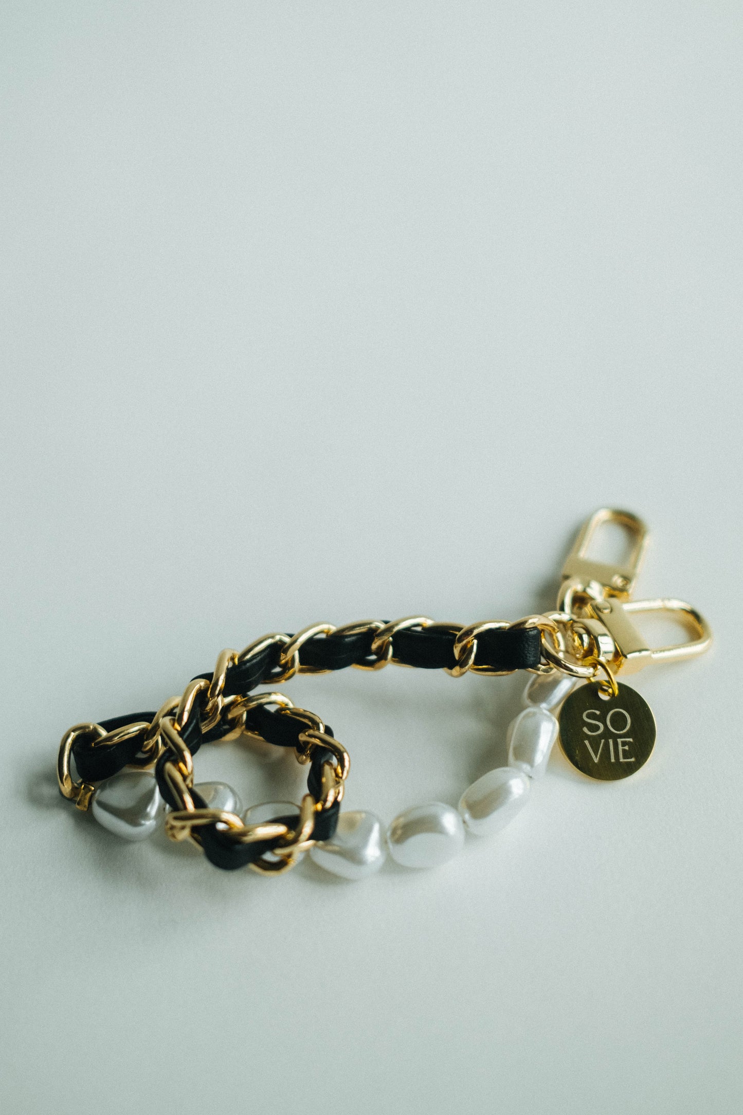Pearl & Chain Wristlet