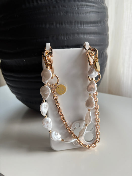 Rolo Chain Wristlet