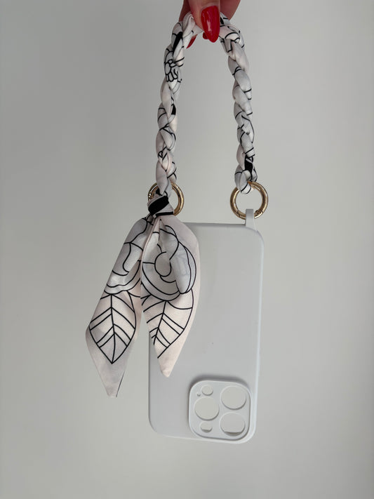 White Twist Wristlet