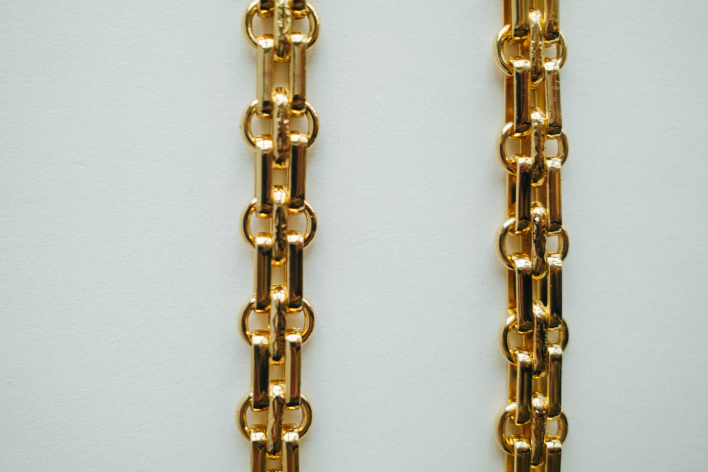 Link Chain Crossbody