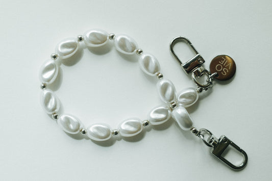 OG Pearl Wristlet
